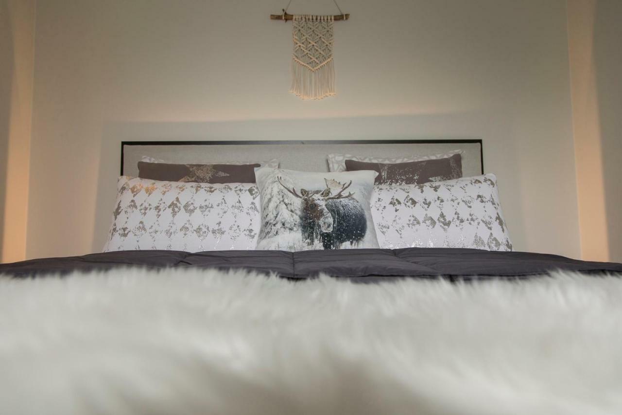 Vasko Luxurious Suites, Nouka Rovaniemi Bagian luar foto